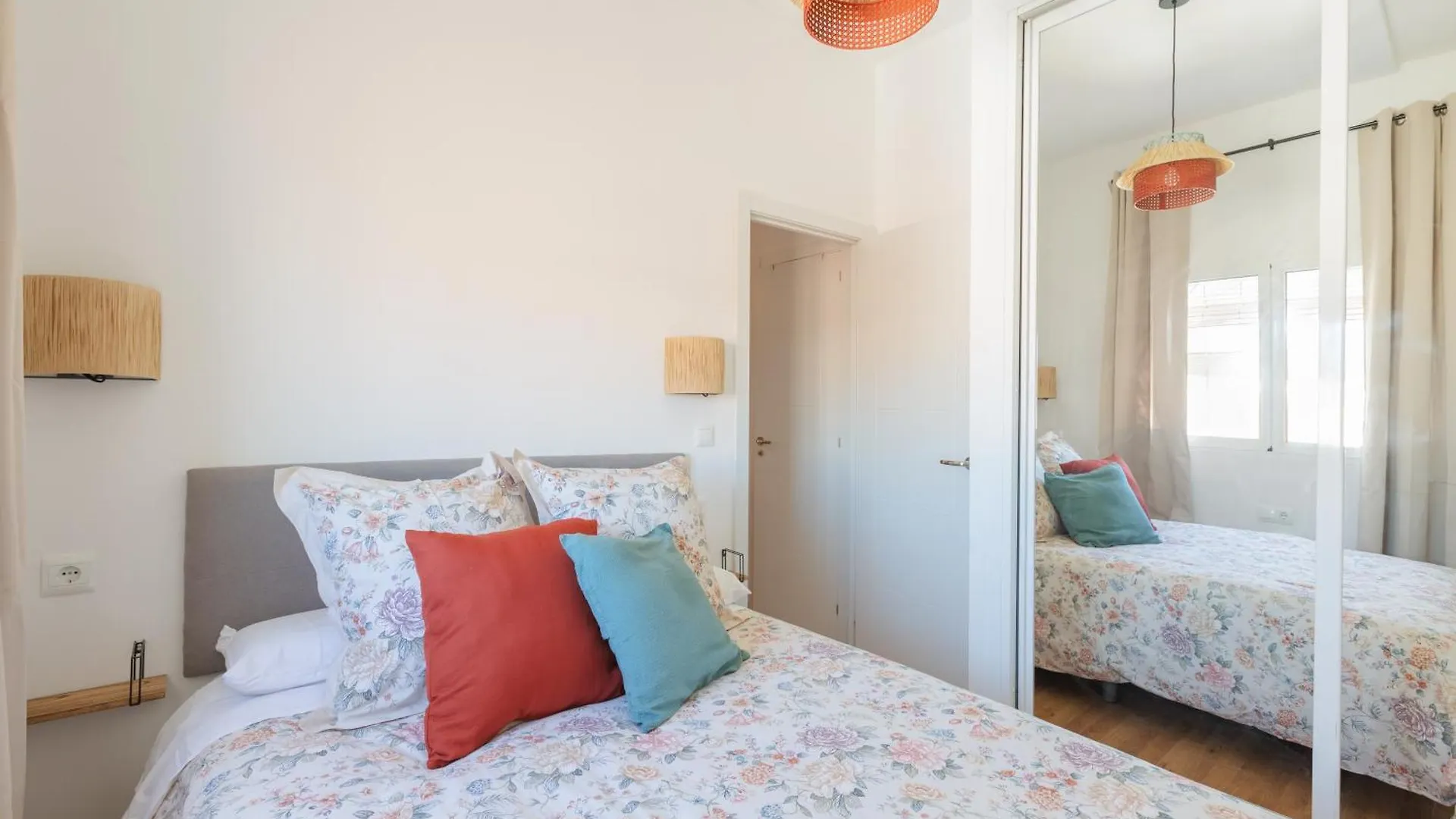 Mirador De Picasso: Central Apartment With Large Terrace Malaga